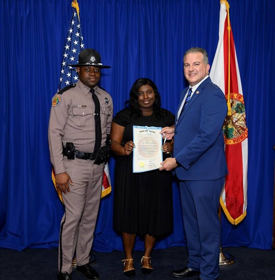 Patronis awarding Trooper of the Year